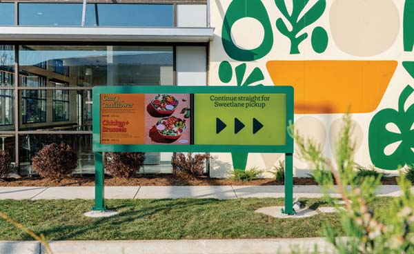 sweetgreen Opens First Drive-up ‘sweetlane’