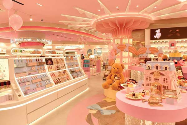 Kiokii, The Popular Asian Beauty Retailer, Opens First U.S Flagship At American Dream Kiokii, The Popular Asian Beauty Retailer, Opens First U.S Flagship At American Dream